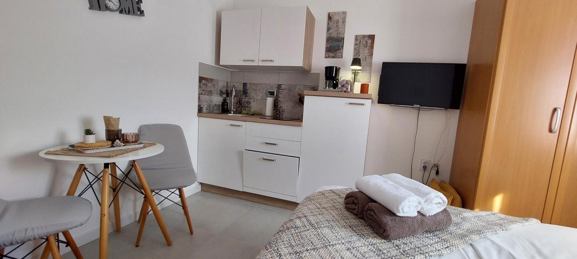 Apartments Leon 2 Banjol Екстер'єр фото